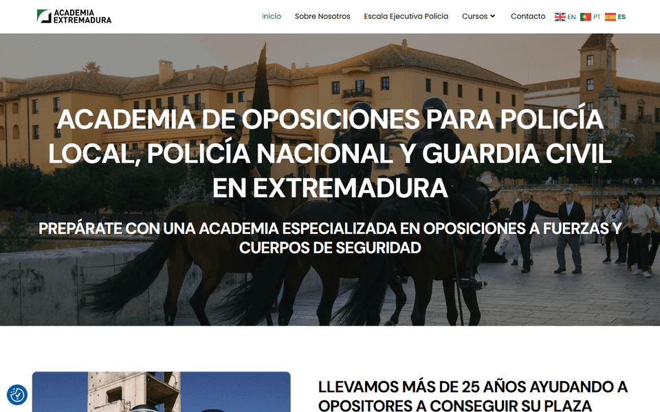 Página de inicio de Academia Extremadura, academia de oposiciones a Policía Local, Policía Nacional y Guardia Civil.